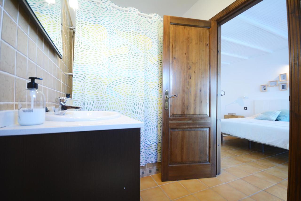 Beautiful Spacious Villa With Private Heated Pool In Lajares Exteriér fotografie