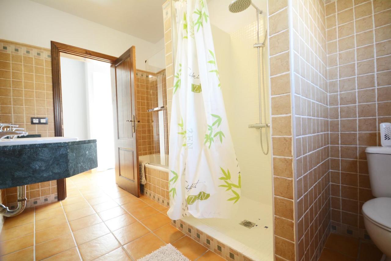 Beautiful Spacious Villa With Private Heated Pool In Lajares Exteriér fotografie